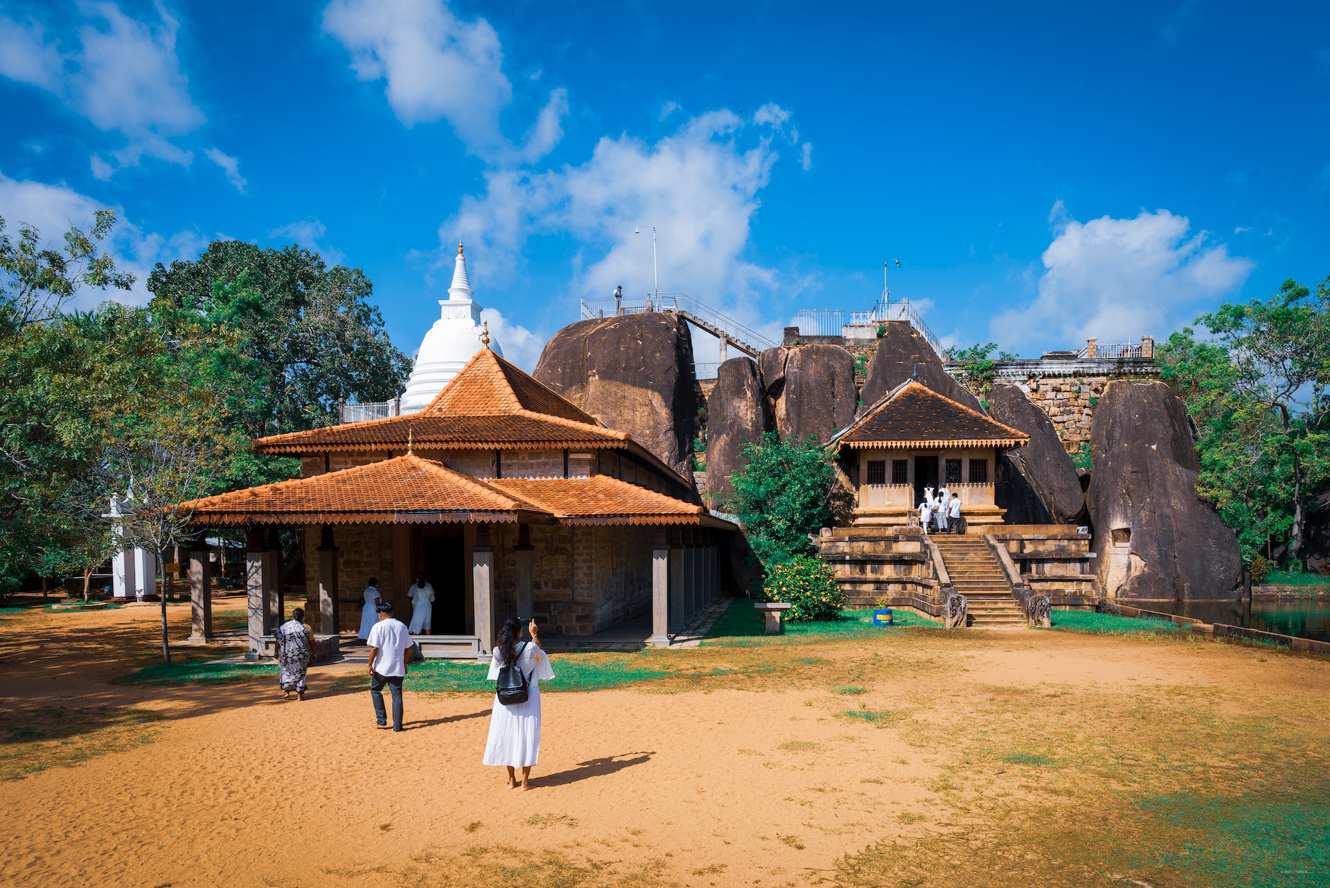 Buddhist Pilgrimage Tour in Sri Lanka